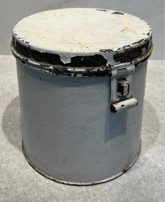 Covered Tin