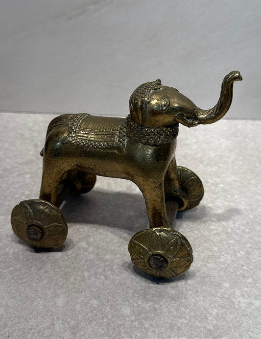 Elephant on Wheels