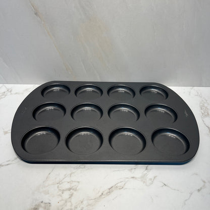 Wilton Baking Pan