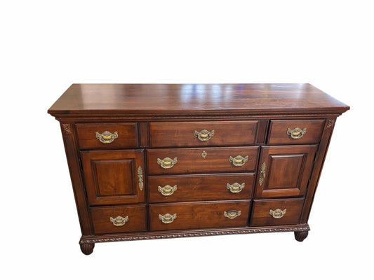 Kincaid Long Dresser