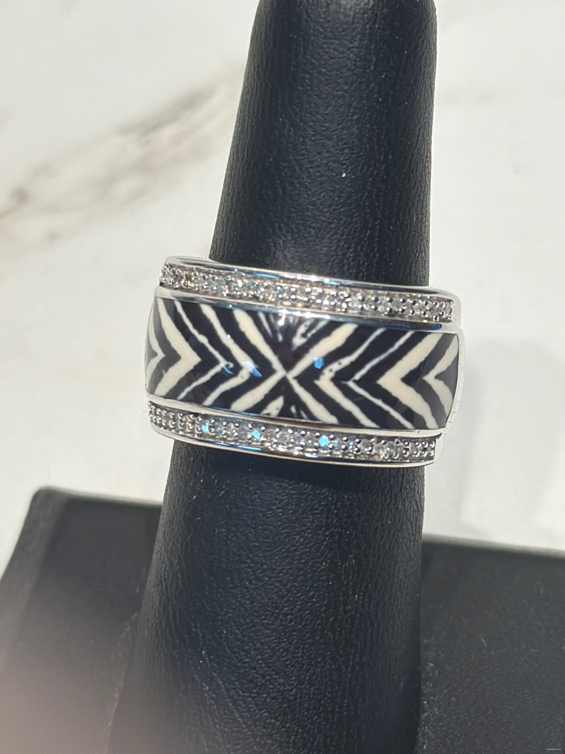 Sterling Ring - Size 7