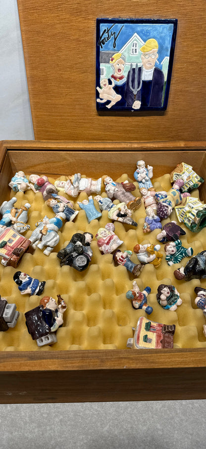 Marsha Foutz "Family Feud" Chess Set