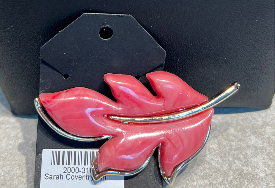 Sarah Coventry Pin