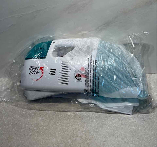 Bissell Spot Cleaner (New)