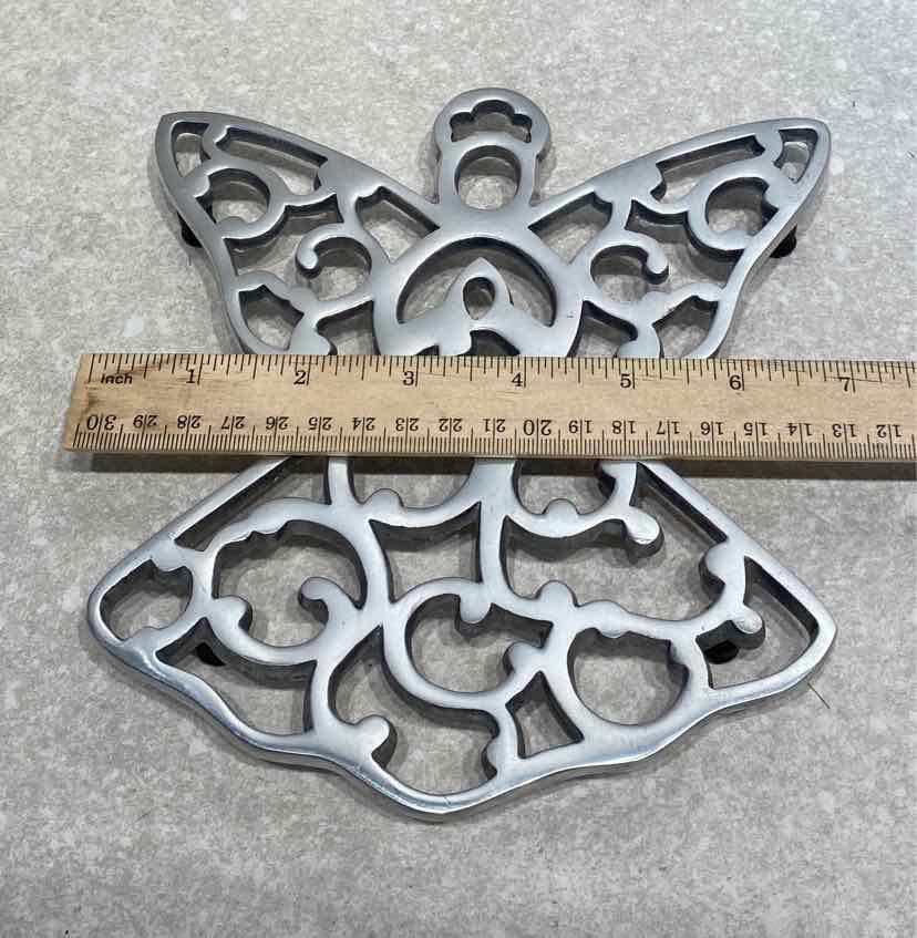 Angel Trivet