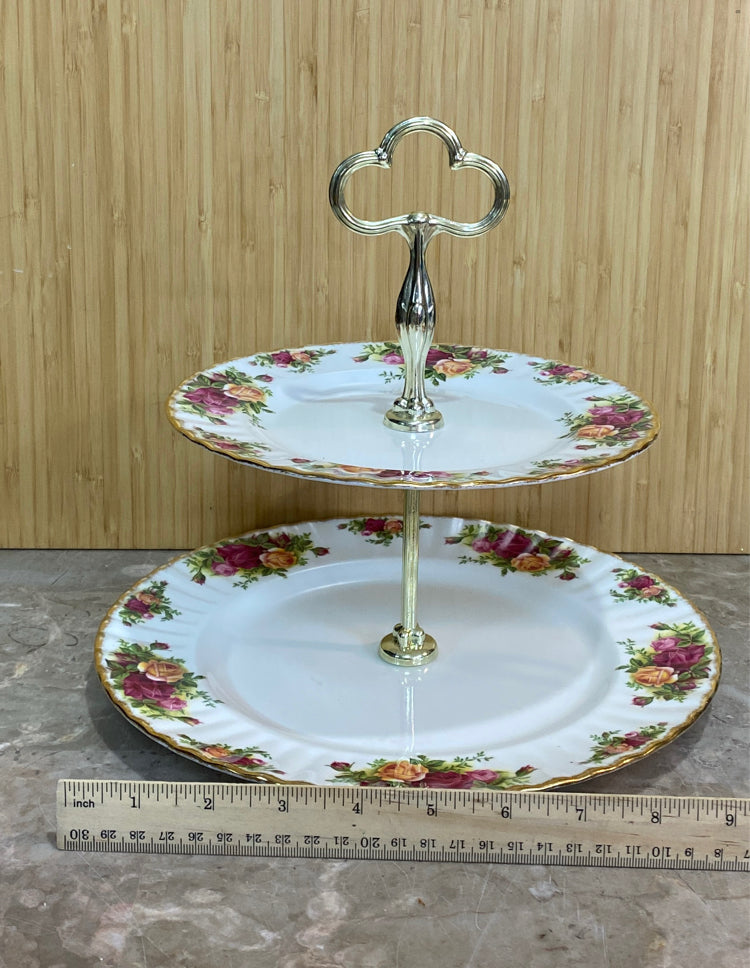Royal Albert 2-Tier Server