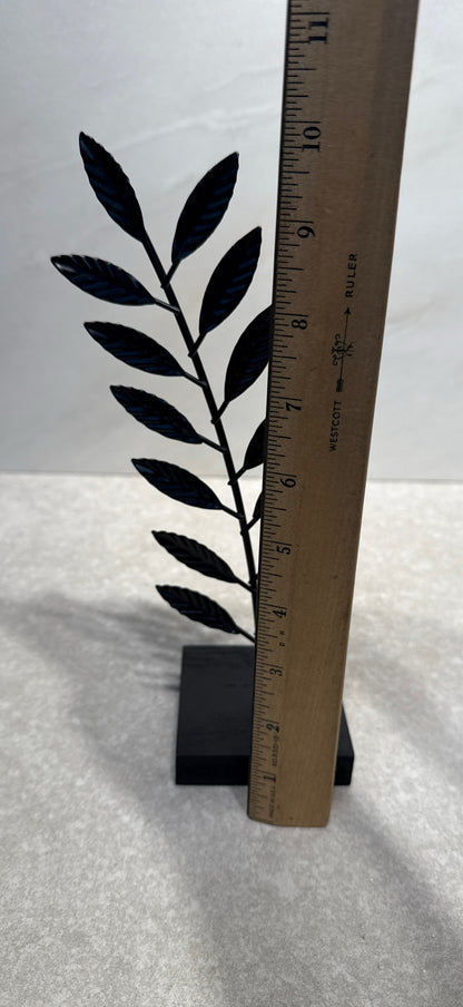 Leaf Decor