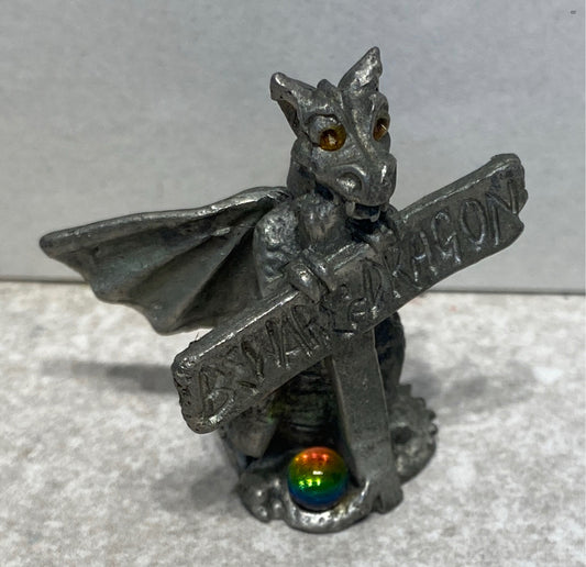 Pewter Figurie