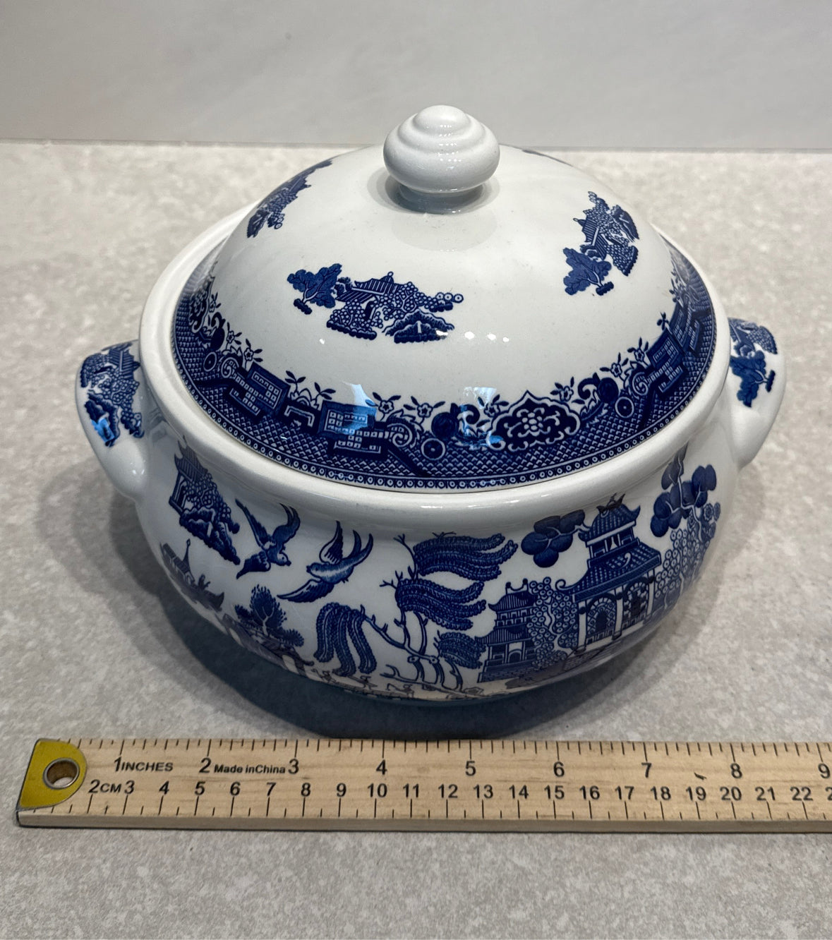 Churchill Covered Bowl Crazing