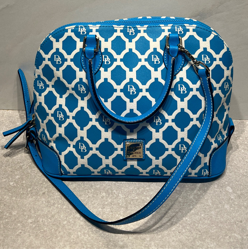 Dooney And Bourke Handbag