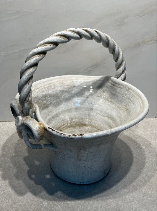Ribbon Basket