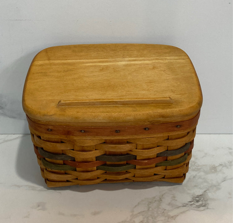 Covered Longaberger Basket as-found