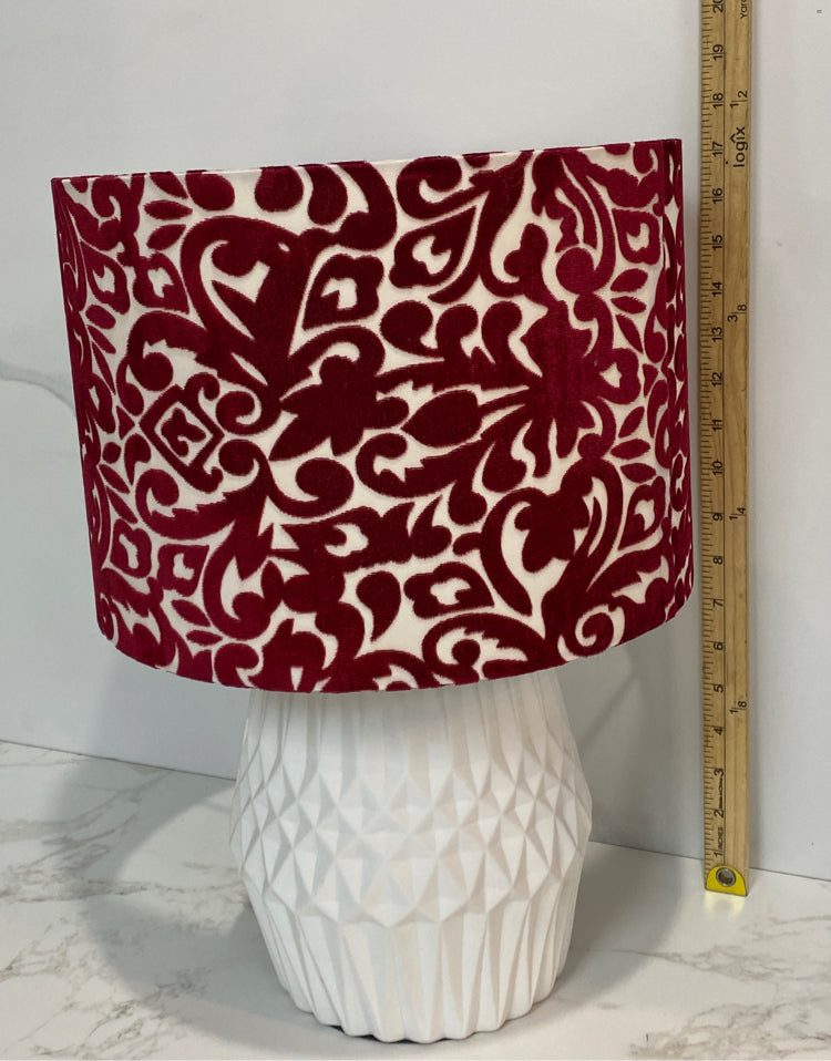 Yankee Candle Lamp