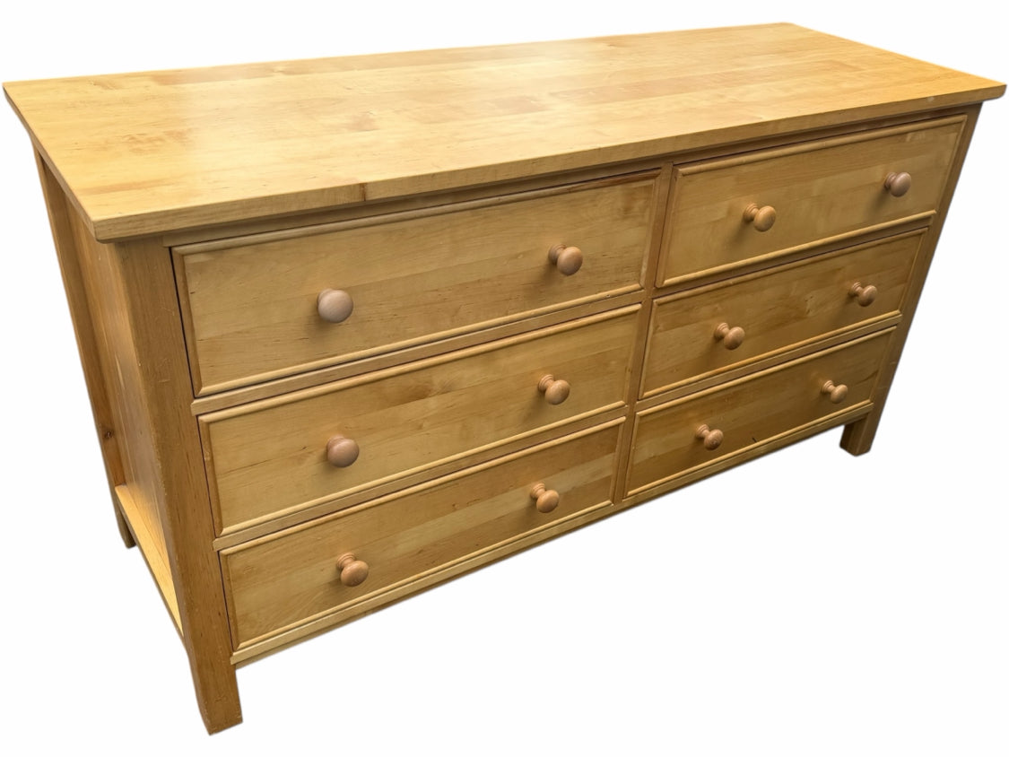 Long Dresser