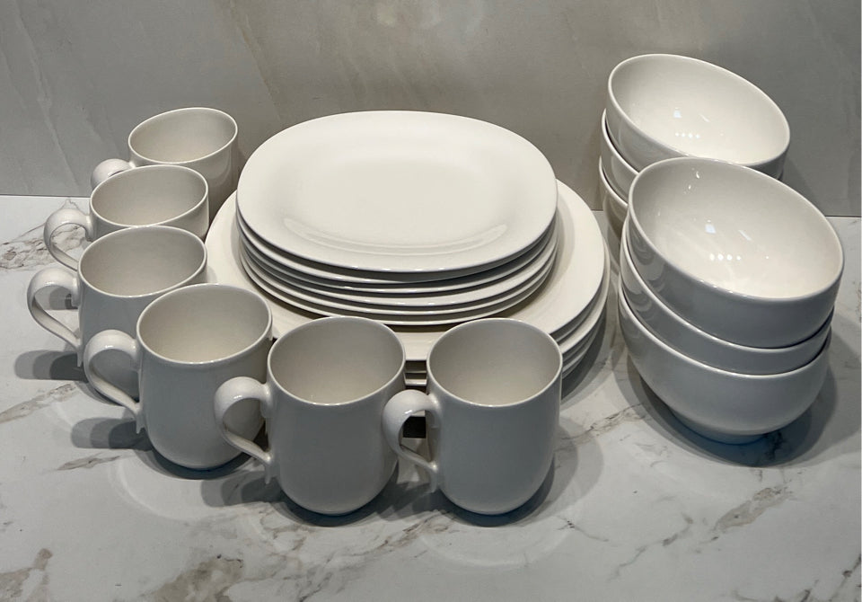 Villeroy And Boch Dinnerware Set
