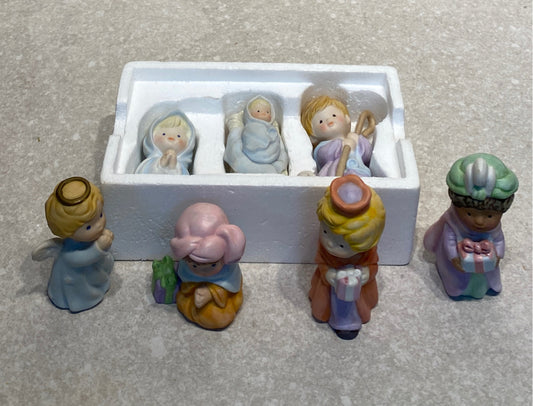 Heavenly Blessings Nativity Set