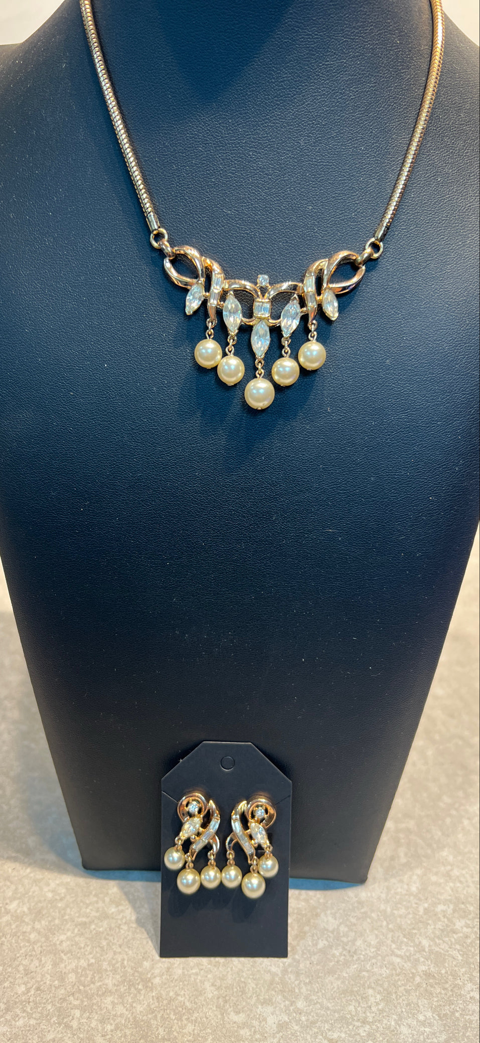 Trifari Necklace & Earrings