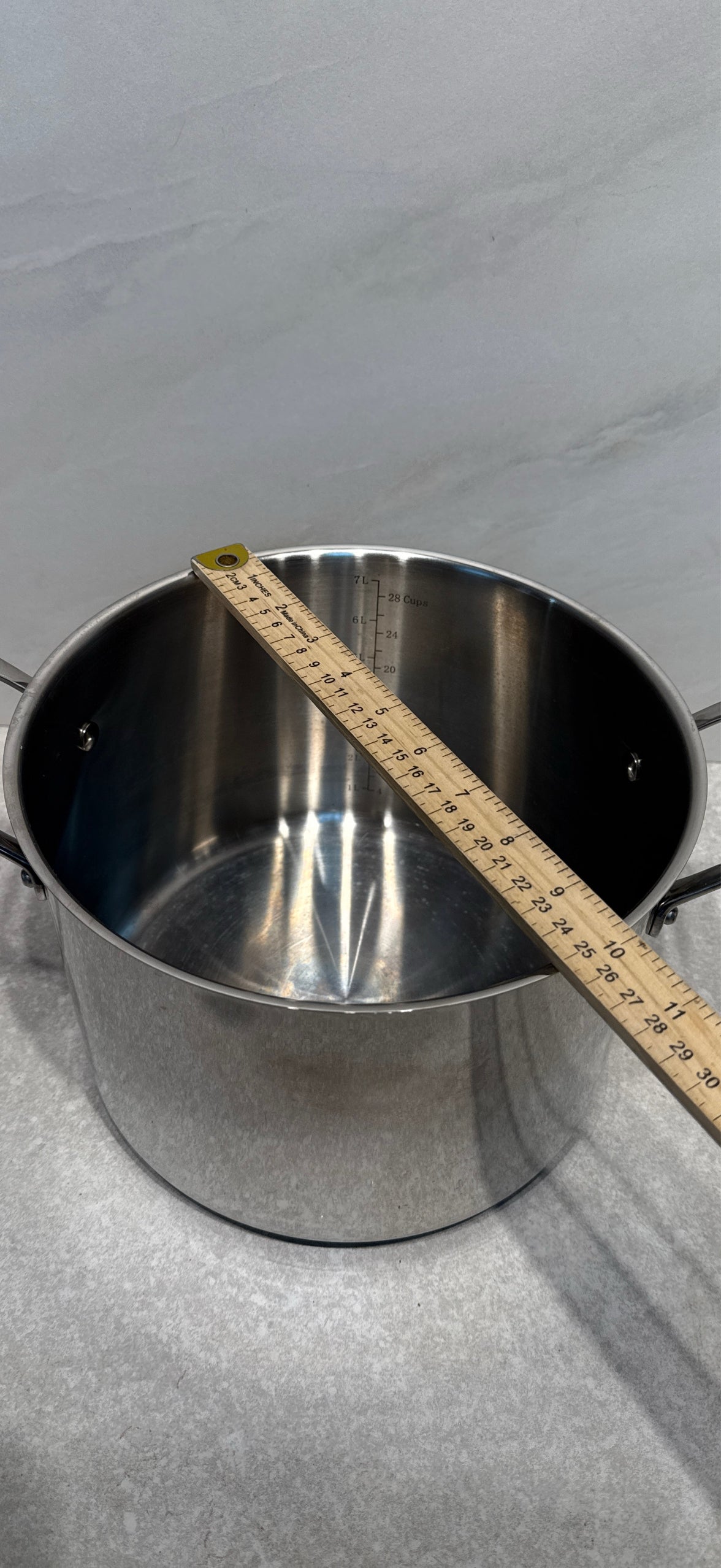 Cuisinart Covered Pot - 8 Quarts