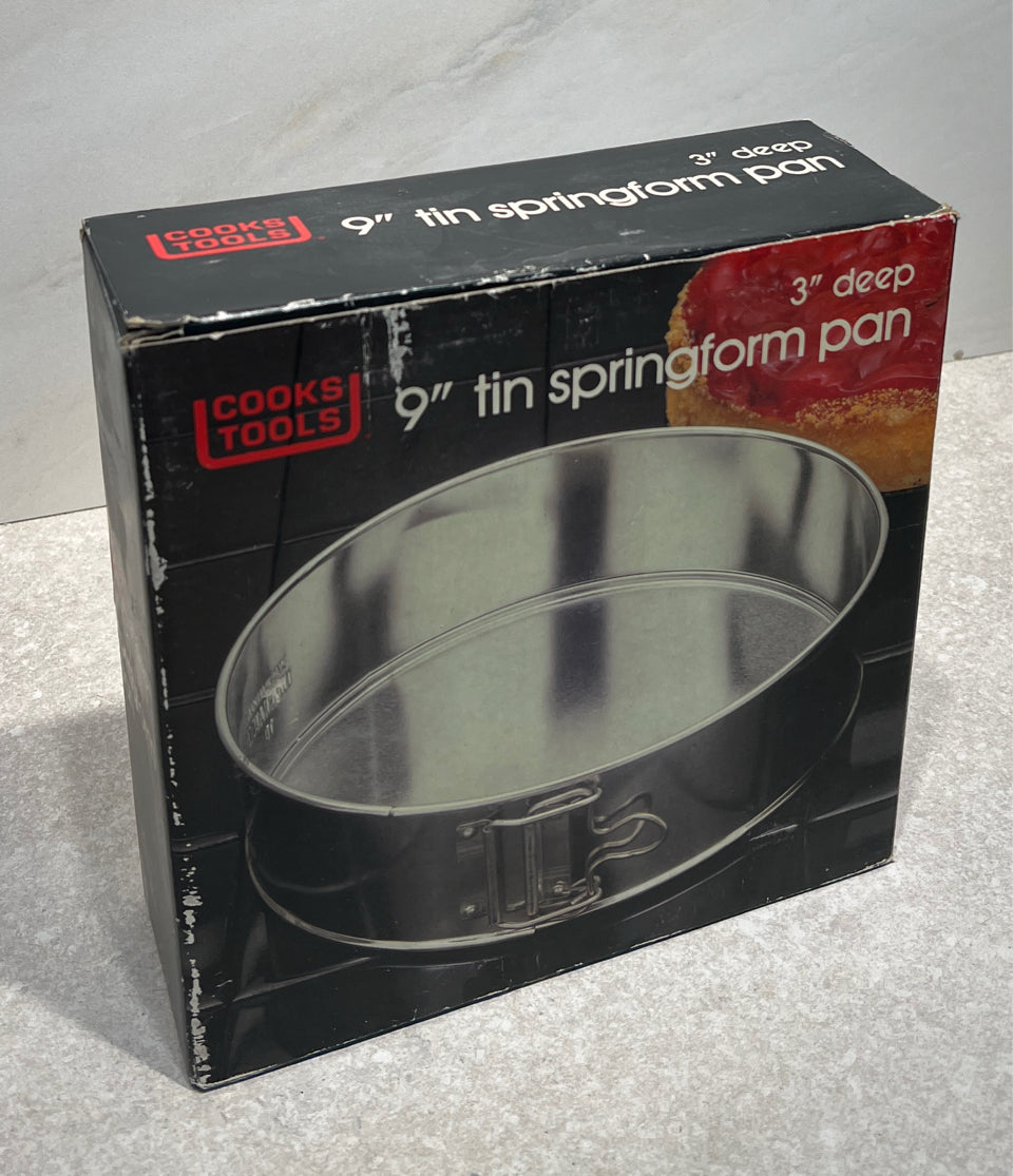 Springfoam Pan
