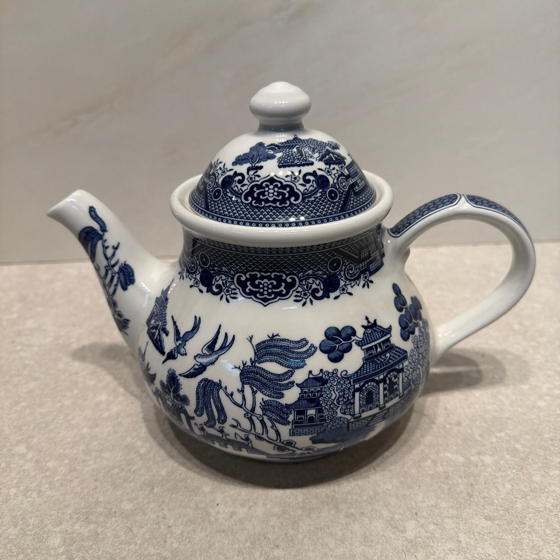 Churchill Willow Teapot