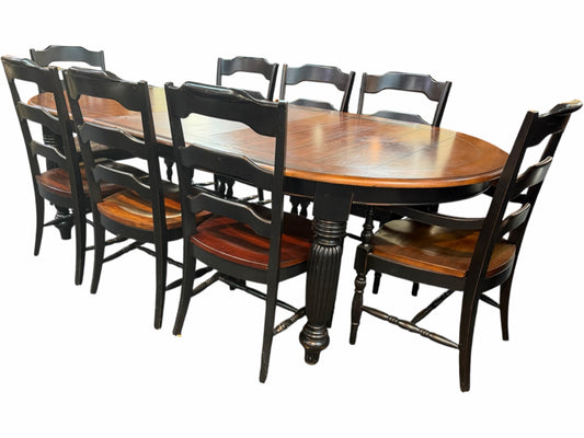 Hooker Furniture Indigo Creek Table & 8 Chairs 2 leafs