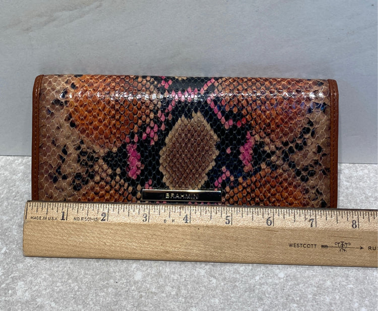 Brahmin Wallet