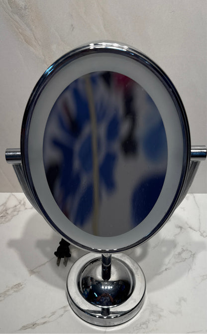 Plug in Mirror