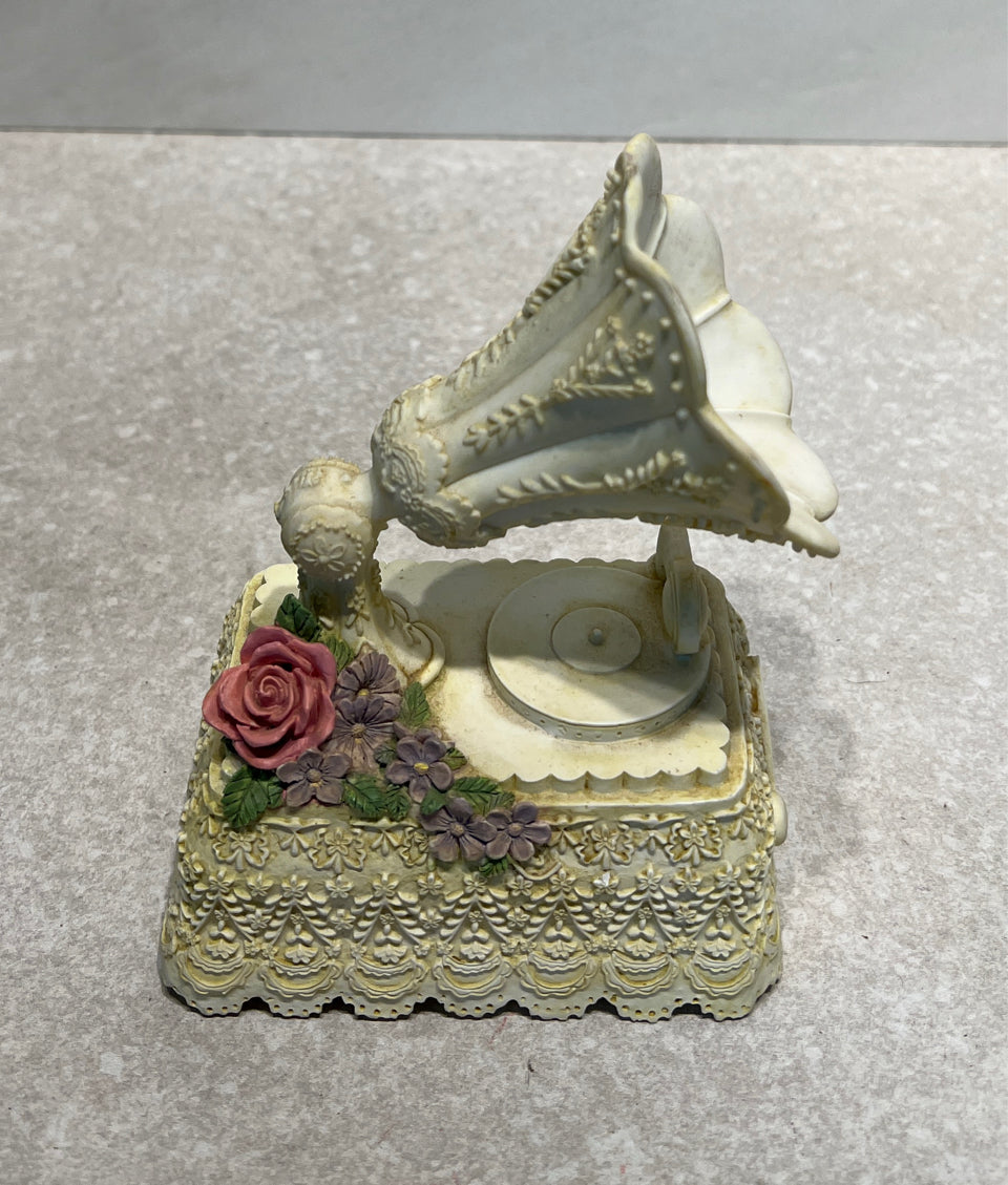 Musical Figurine