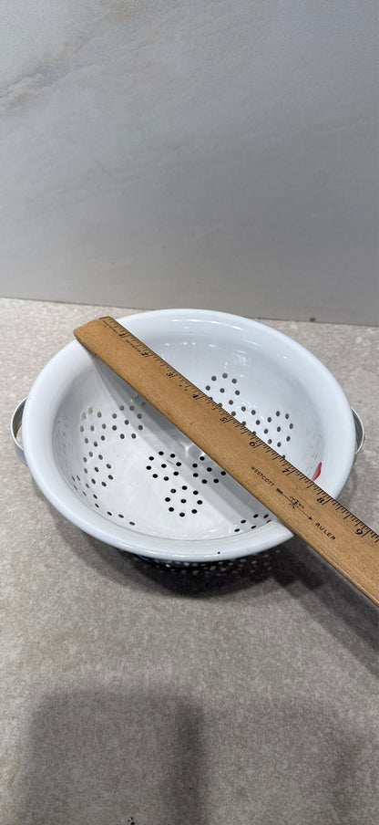 Strawberries Strainer