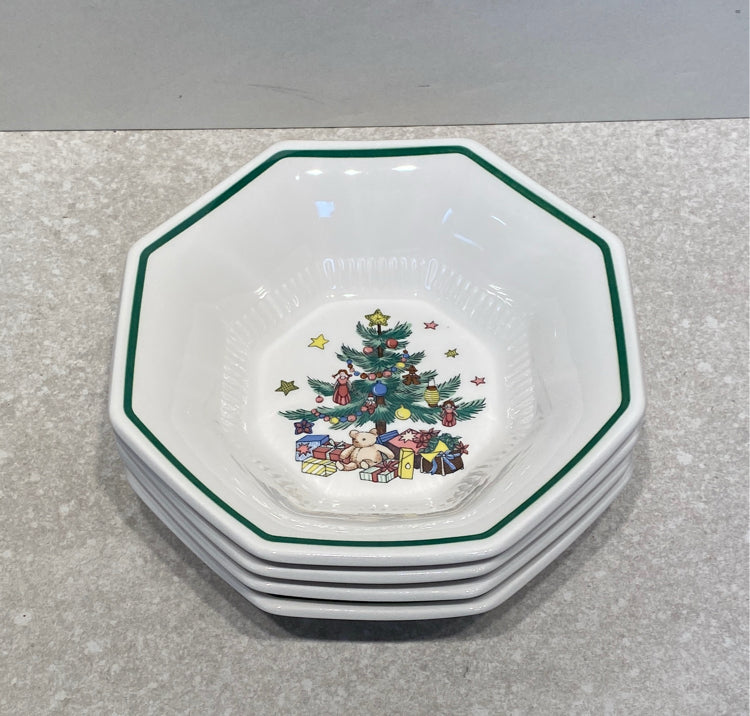 Set of 4 Nikko Bowls