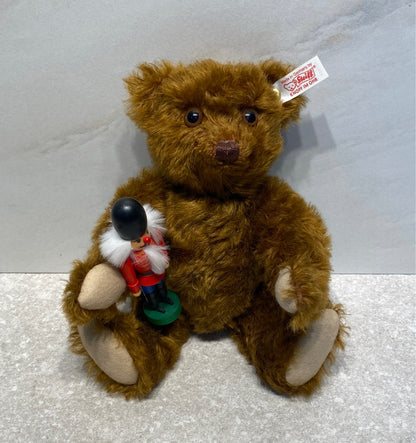 Steiff Bear 037955