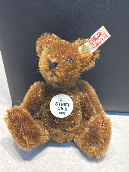 Steiff Club Bear