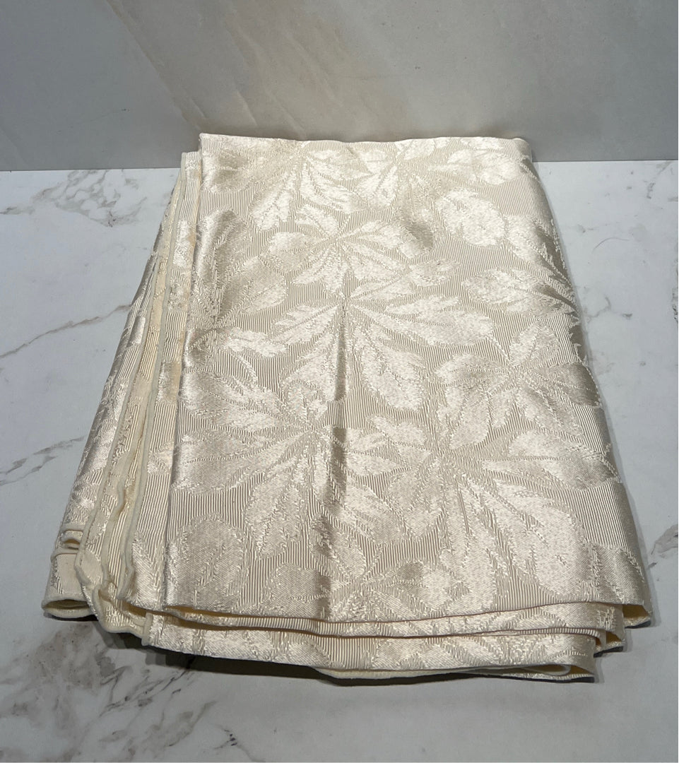Tablecloth