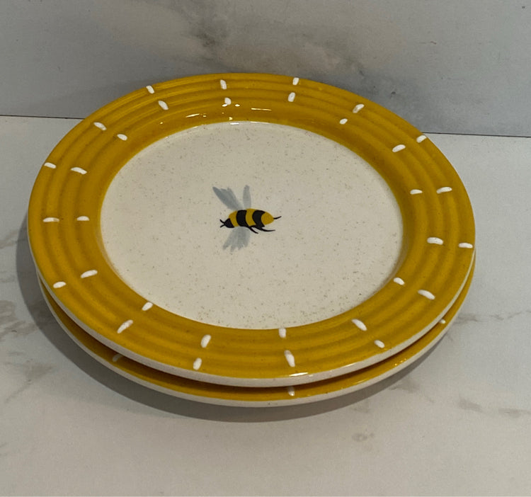 Set of 2 Bee Plates