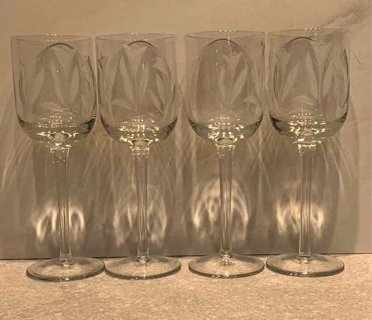 Set of 4 Glasses