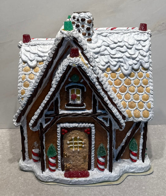 Byer's Choice Large Gingerbread House