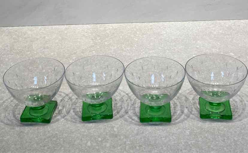 Set of 4 Uranium Sherberts