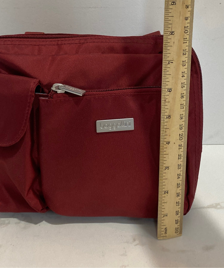 Baggalini Handbag