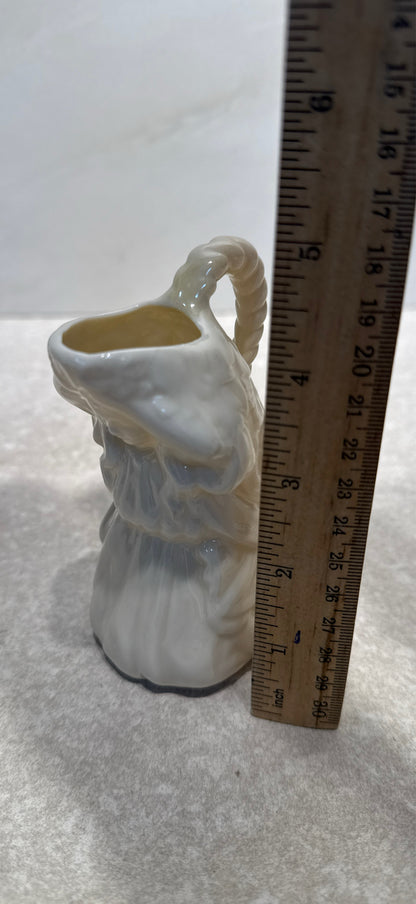 Belleek Creamer