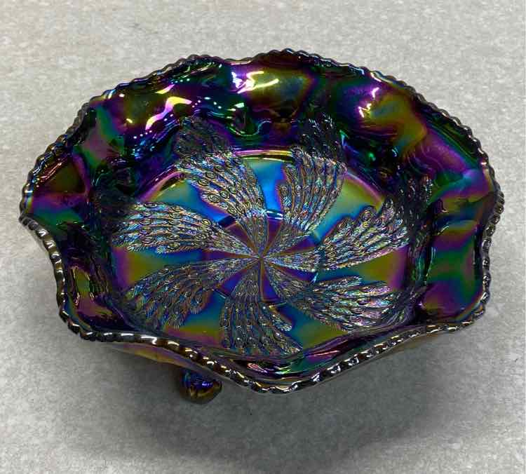 Fenton Amethyst Butterfly Bowl