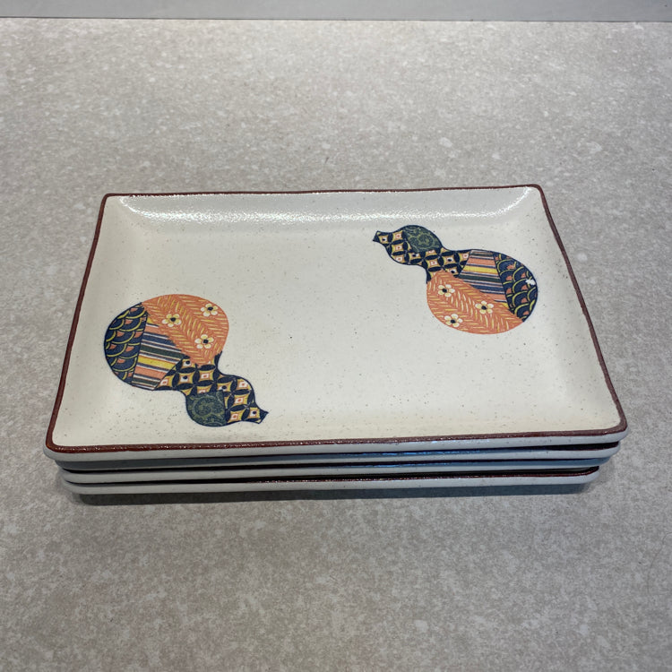 Set of 4 Plates
