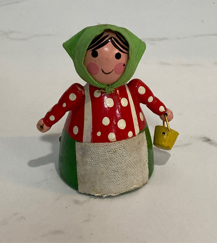 Figurine