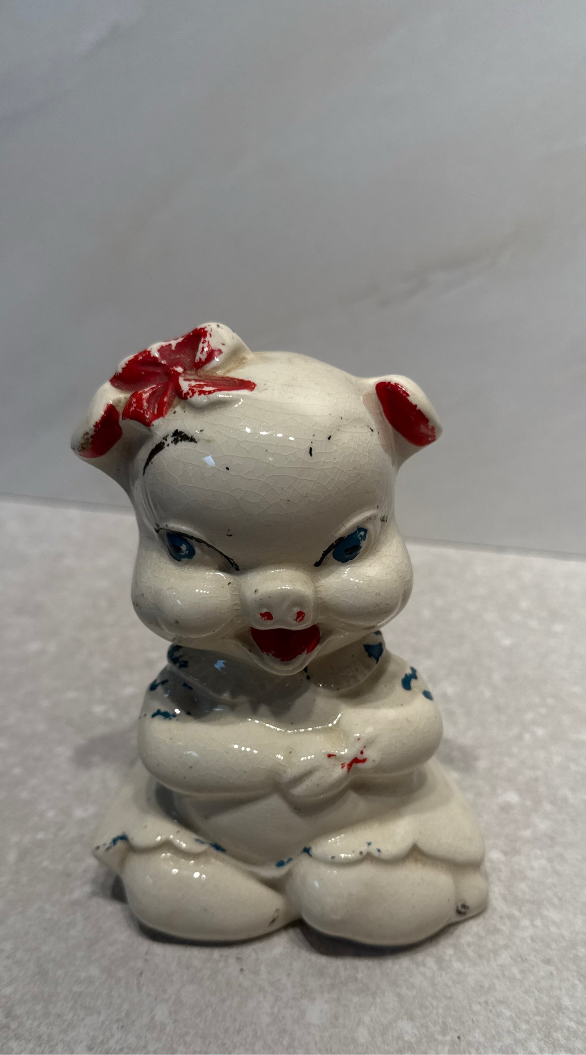 Shawnee Smiley Pig
