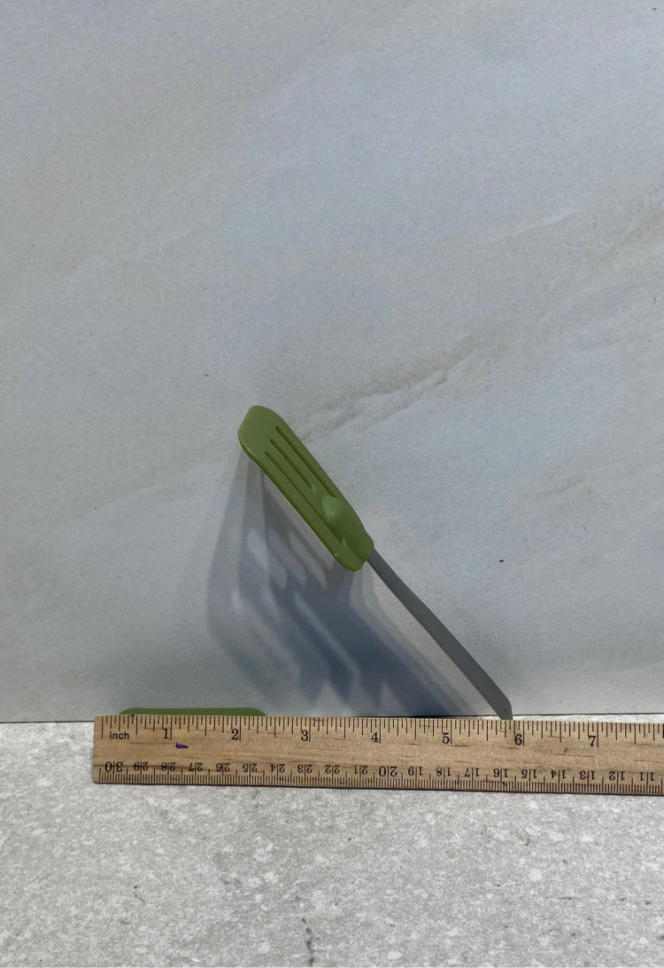 Tongs