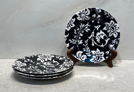 Set of 4 Martha Stewart Plates