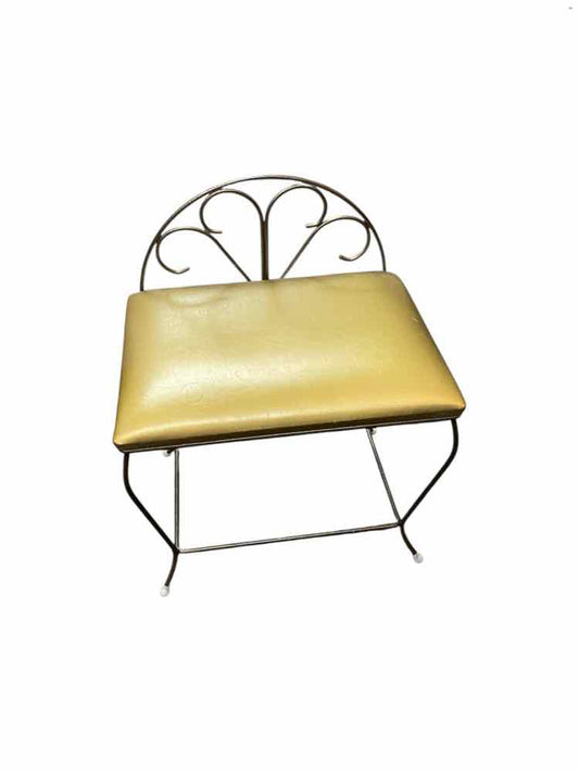 Vanity Seat