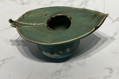 Pottery Vase With Frog