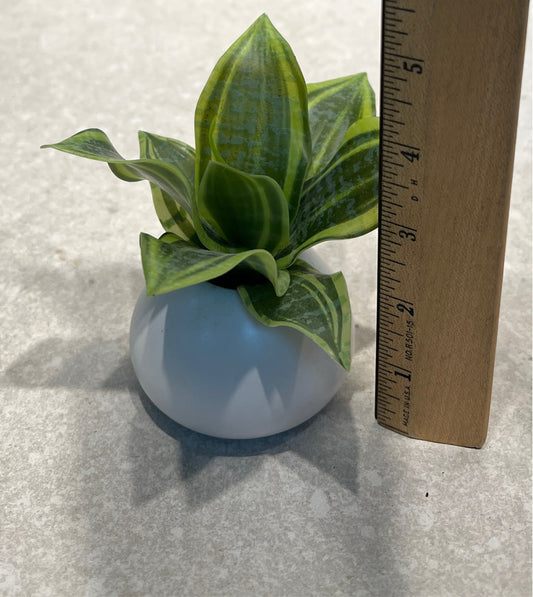 Artificial Decor