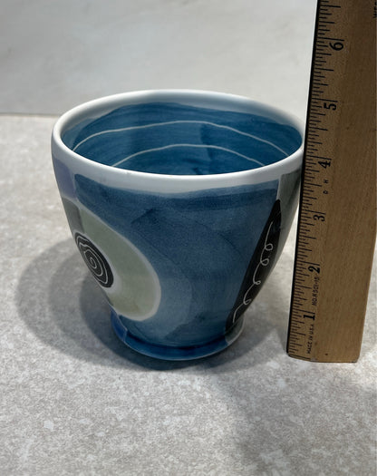 Hamdpainted Vase