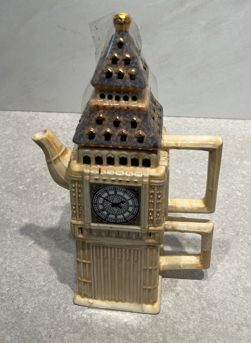 London Teapot